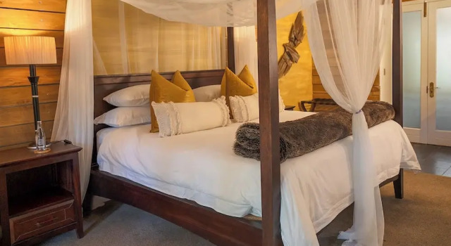 Номер Deluxe Silvermist Hotel