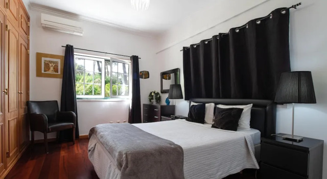 Aroeira Villa Sleeps 10 With Pool, Rezervovat Vila Hotely v Lisabon s bazénem, Bazén