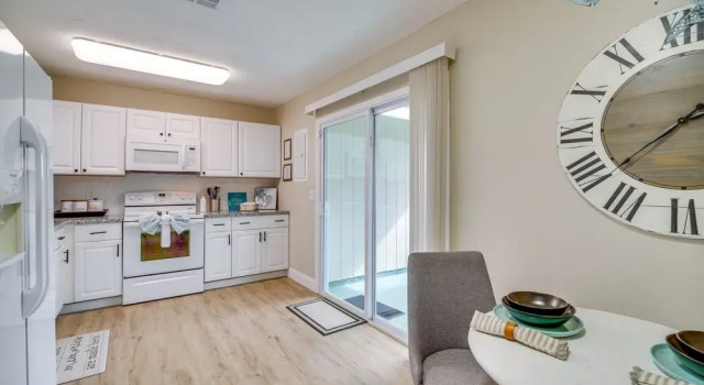 Sebastian Retreat w/ Screened Porch: 6 Mi to Beach, Book Hotel Sebastian Florida