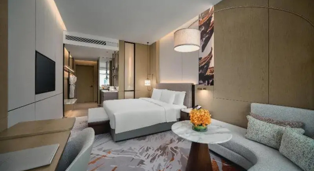 Двухместный номер Standard с видом на сад Crowne Plaza Wuhan Tianhe Airport by IHG