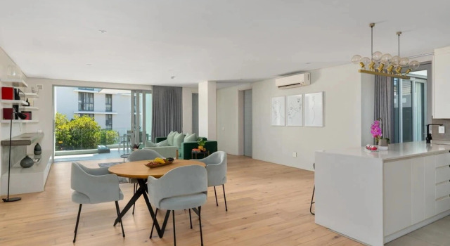Коттедж Modern 2bed Apt in Green Point Cape Town Nobelium