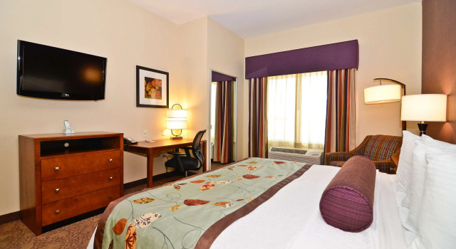 Двухместный номер Standard Best Western Plus Carousel Inn & Suites Burlington