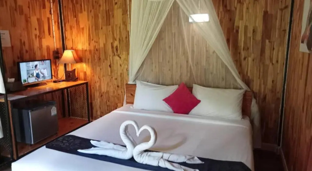 Cheiwlan Camp & Resort