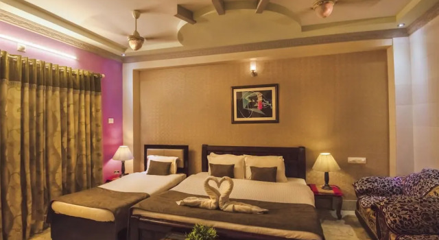 Номер Deluxe Hotel Meenakshi Udaipur - Family Preffered Hotel
