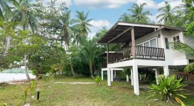 Бунгало Pawapi Beach Resort Koh Mook