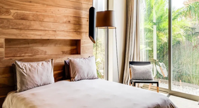 Вилла Exquisite Modern Camps Bay Villa Hove Villa