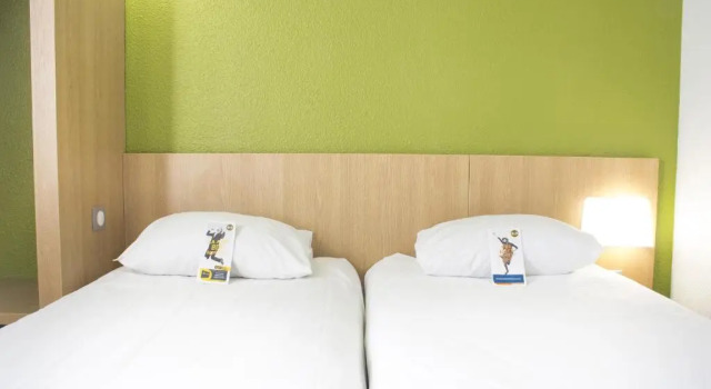 Двухместный номер Standard Hôtel Inn Design Montluçon