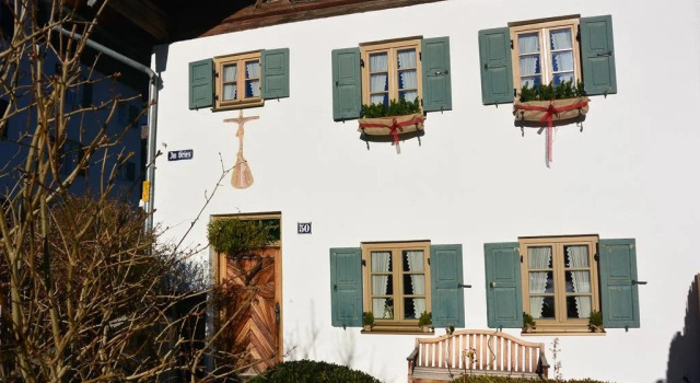 Ferienhaus Bichler, Rezervasyon Otel Mittenwald Garmisch-Partenkirchen