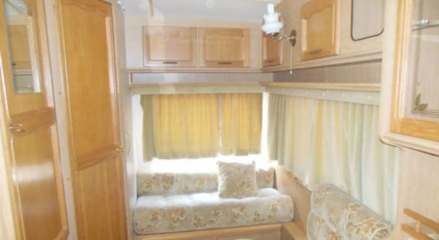 yala caravan village
