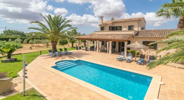Villa Sun Club Home in Llucmajor, Boek Villa Hotels in Llucmajor met parkeren, Parkeren