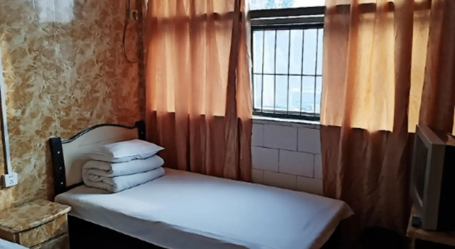 Jingmen Sanjiang Inn, Book Hotel Jingmen Hubei