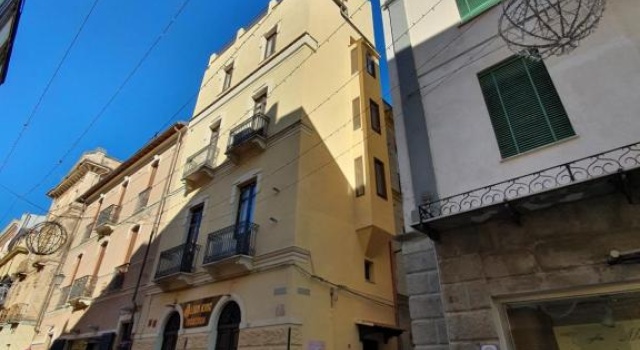 B&B 13