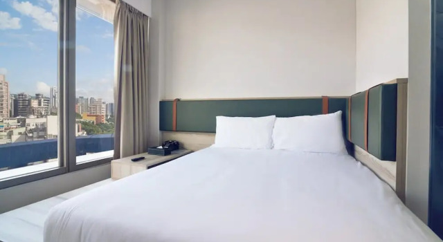 Двухместный номер Superior с видом на город CHECK Inn Express New Taipei Tamsui