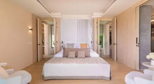 Кровать в общем номере с 6 комнатами Villa Boonta