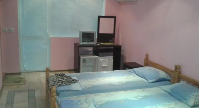 Guest House Pazderkovi, Забронировать Гостевой дом Равда регион Солнечный берег