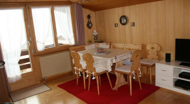 Chalet Silky