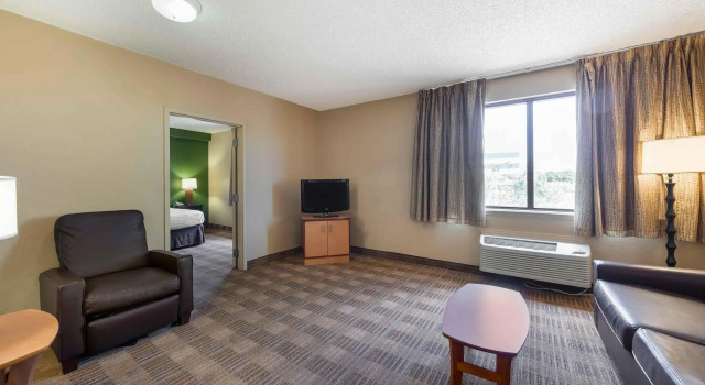 Четырёхместный люкс c 1 комнатой Extended Stay America Suites - Houston - Willowbrook - HWY 249