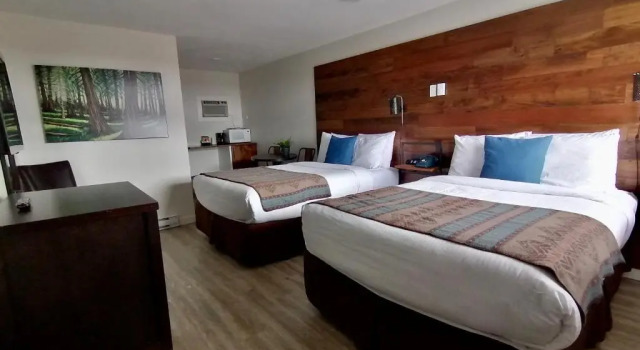 Четырёхместный номер Standard Snow Valley Lodging