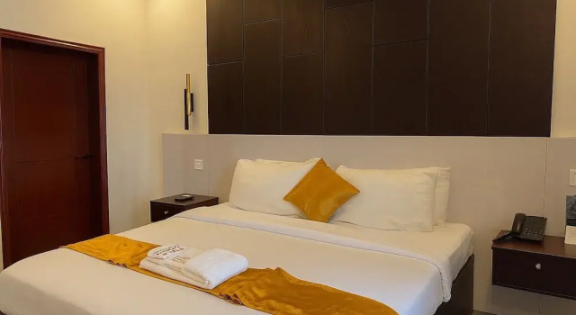Люкс Luxury El-Patevadan Hotel and Suites