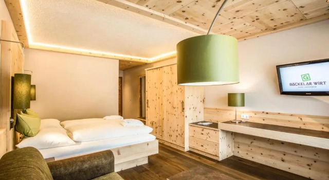Номер Deluxe Hotel Bäckelar Wirt Superior Ötztal Inside Sommer Card Partner