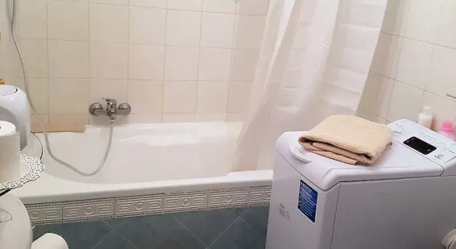 Апартаменты с 2 комнатами с балконом и с видом на горы Home near Franklin College and Lugano Center