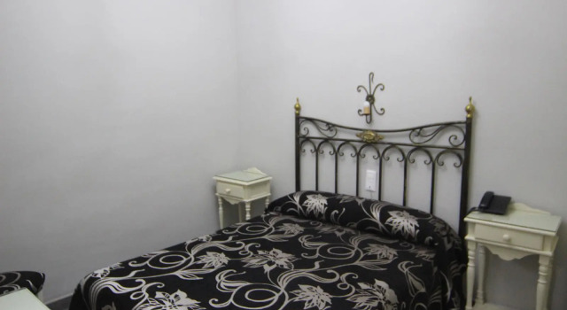 Hostal Roma
