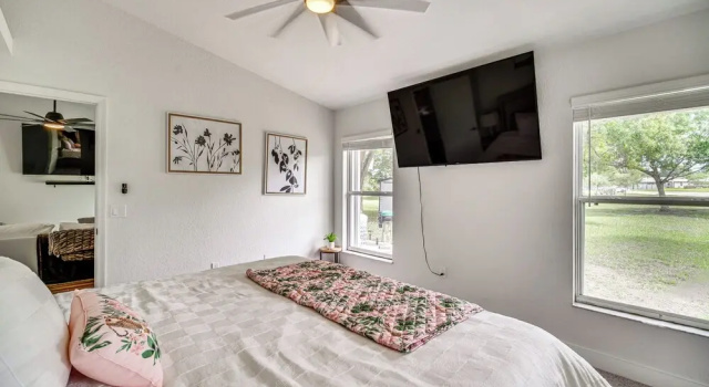 Private Yard + Patio: Central Sebastian Home!, Book Hotel Sebastian Florida