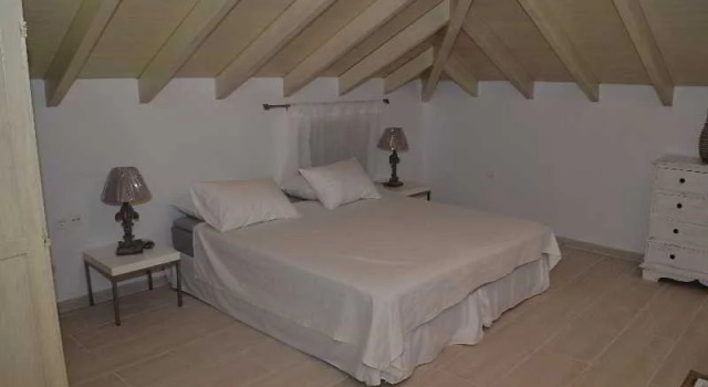 Ftenagia Villas, Забронировать Отель Отели Халки с парковкой, Парковка