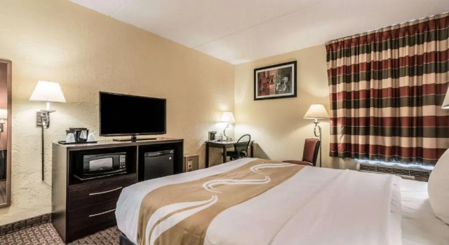 Номер Standard Quality Inn Bangor Airport