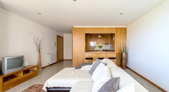 Apartment with 3 Bedrooms in Marinhas, with Shared Pool, Furnished Garden And Wifi - 200 M From the Beach, Book Apartment Marinhas Norte Region