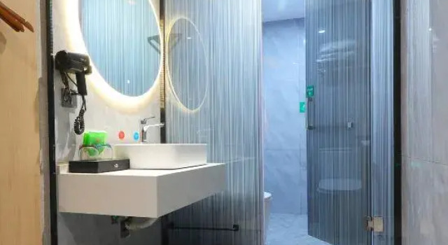 Люкс Delicacy and Warm·Gardenia Blossom Hotel (Zhongshang Jianghu MALL Hongcheng Shanggang)