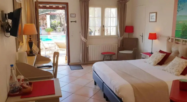 Номер Standard Chambres Dhôtes Le Mas Des Cigales
