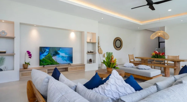 Canggu Villa Go by Nagisa, Rezervovat Vila Hotely v Bali se snídaní, Snídaně