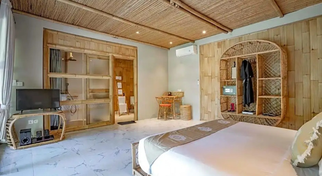 Pravasa Gili Resort by KajaNe
