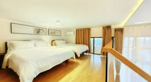 Люкс Emeishan Fange Lianhuahu Vacation Homestay
