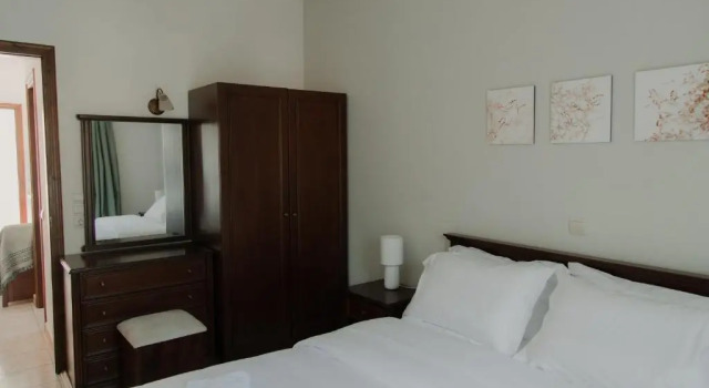 Kitro Parga, Rezerwuj Hotel Parga 
