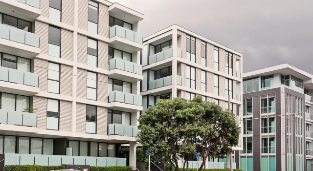 QV Spacious One Bedroom Apt - 369, Забронировать Отель Отели Окленда с бассейном, рядом с Westhaven Marina, Бассейн