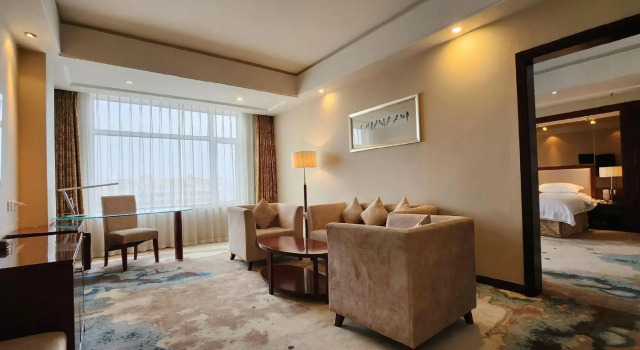 Huatai International Hotel, Book Hotel Huludao Liaoning