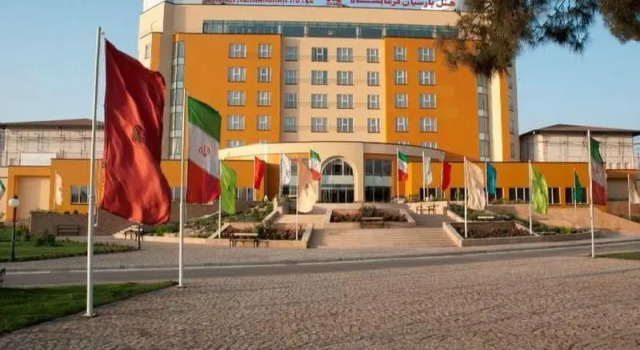 Parsian Hotel Kermanshah, Buchen Sie Hotel Kermanshah Iran