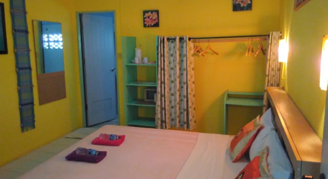 Captain Nemo Guesthouse