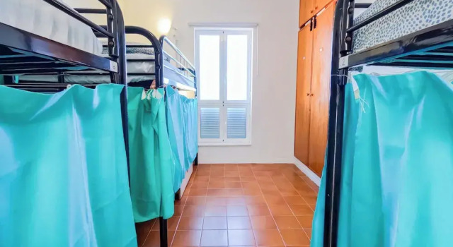 Кровать в общем номере (женский номер) Las Eras Nest Hostel