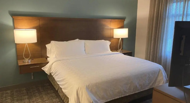 Люкс с 2 комнатами Staybridge Suites Naples – Marco Island by IHG
