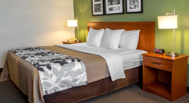Номер Standard Sleep Inn & Suites Charles City