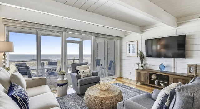 Atlantic Watergate 16 by Long & Foster