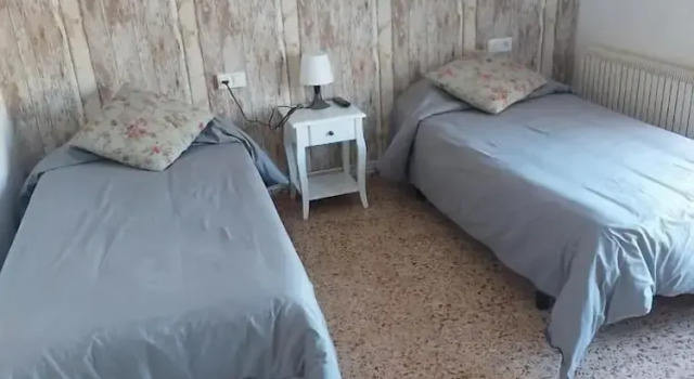 Двухместный номер Standard с балконом Hostal Braseria Missamaroi