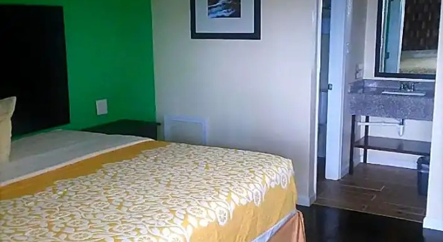 Номер Standard Budget Inn