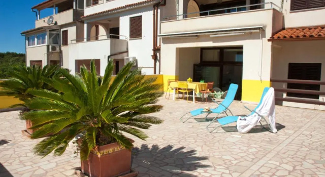 Апартаменты Apartments Villa Ada