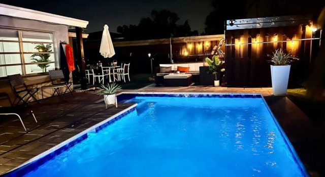 Коттедж Pool Hottub 5 Miles Clearwater IRB Pet Friendly