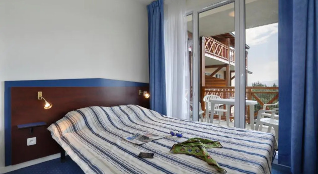Апартаменты с 3 комнатами Vacancéole - AppartVacances Pyrénées 2000