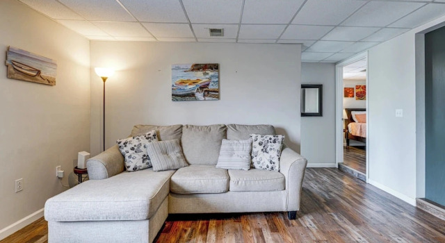 Fish, Swim + Relax: Modern Condo by Lake Huron!, Buchen Sie Ferienwohnung Port Huron Michigan
